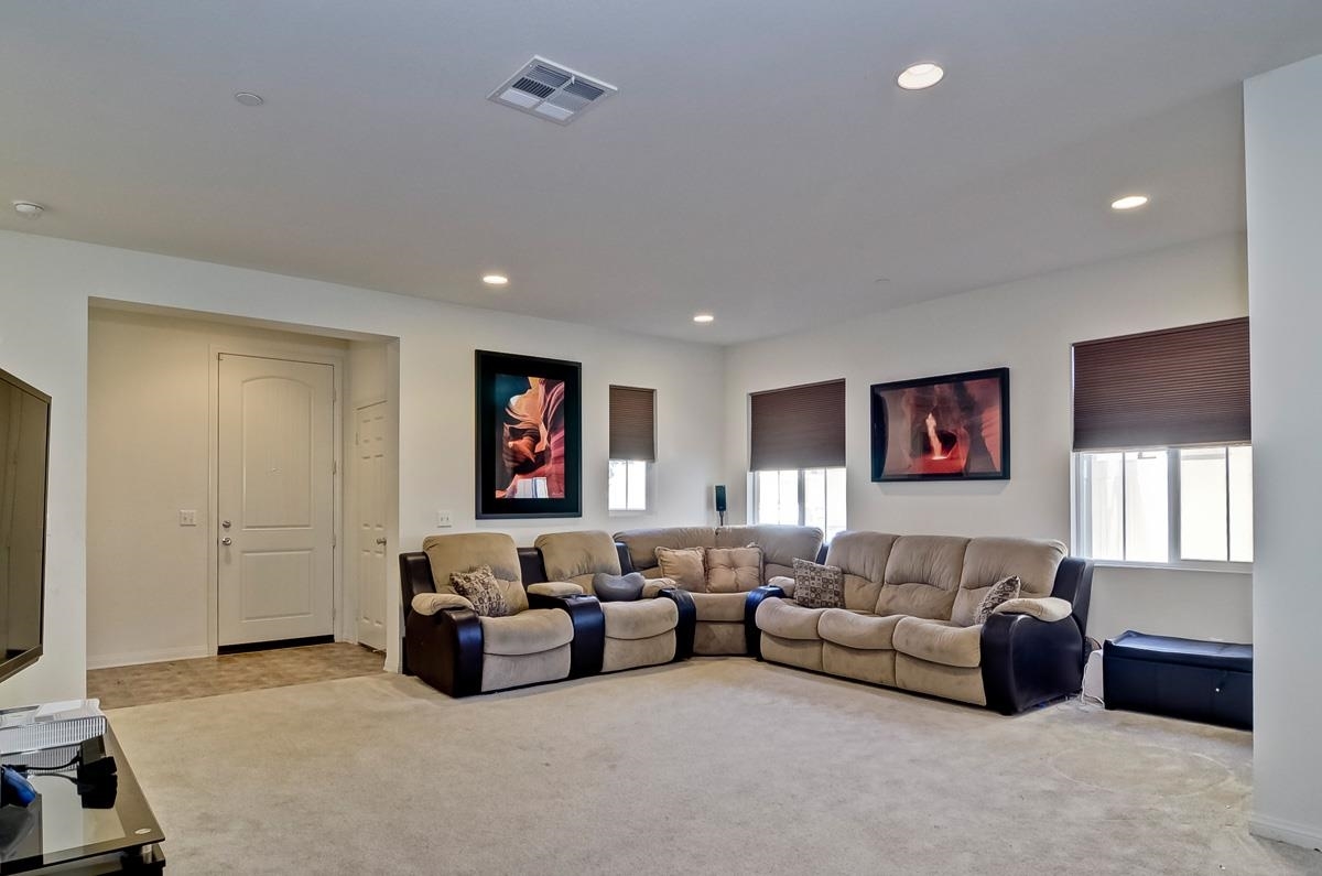 1236 Pershing Road Chula Vista, CA 91913 - Photo 9 of 25
