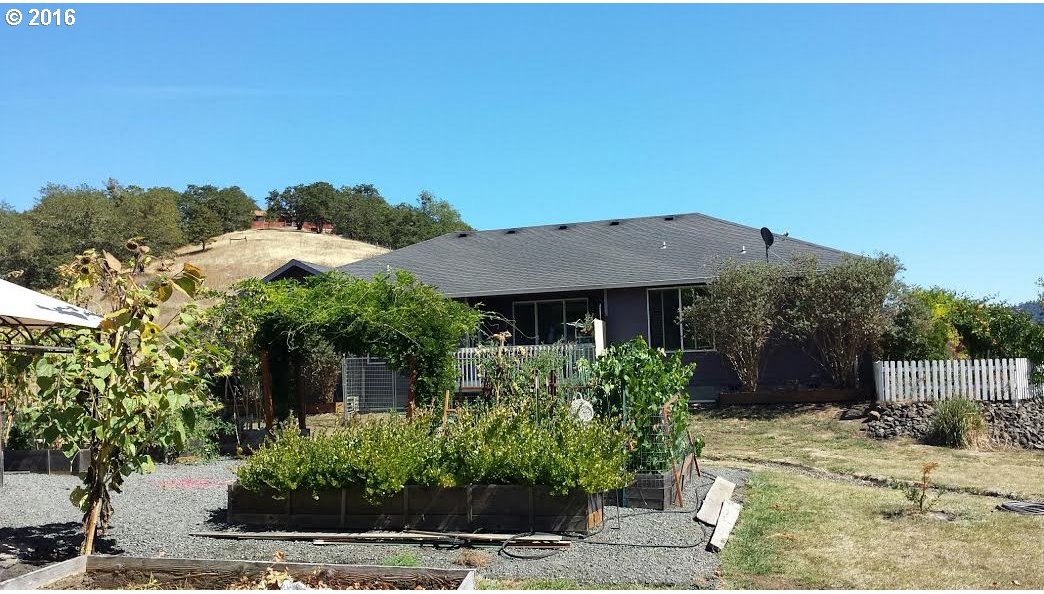 1606 Buckhorn Road Roseburg, OR 97470 - Photo 15 of 31 Gallery Image 15