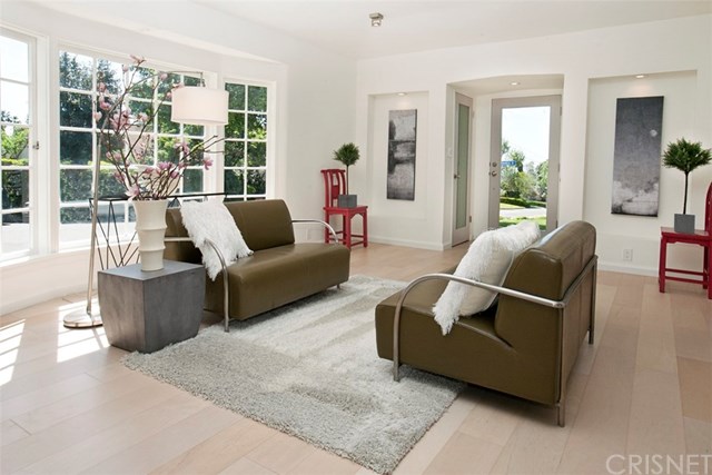 665 Deodara Drive Altadena, CA 91001 - Photo 4 of 33