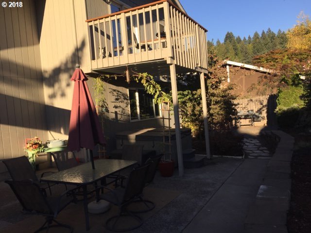 903 South 56th Street Springfield, OR 97478 - Photo 27 of 31
