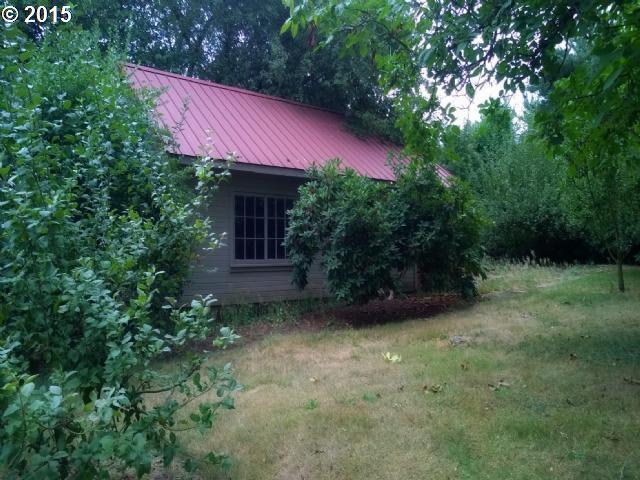 Southwest 88th Avenue Portland, OR 97225 - Photo 6 of 15 Gallery Image 6