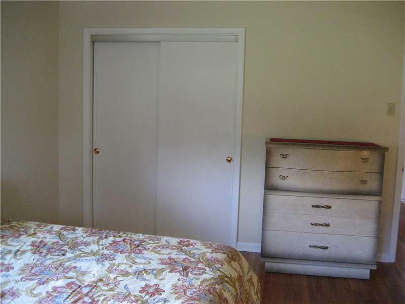 5631 Grubbs Road Gibsonia, PA 15044 - Photo 13 of 18 Gallery Image 13