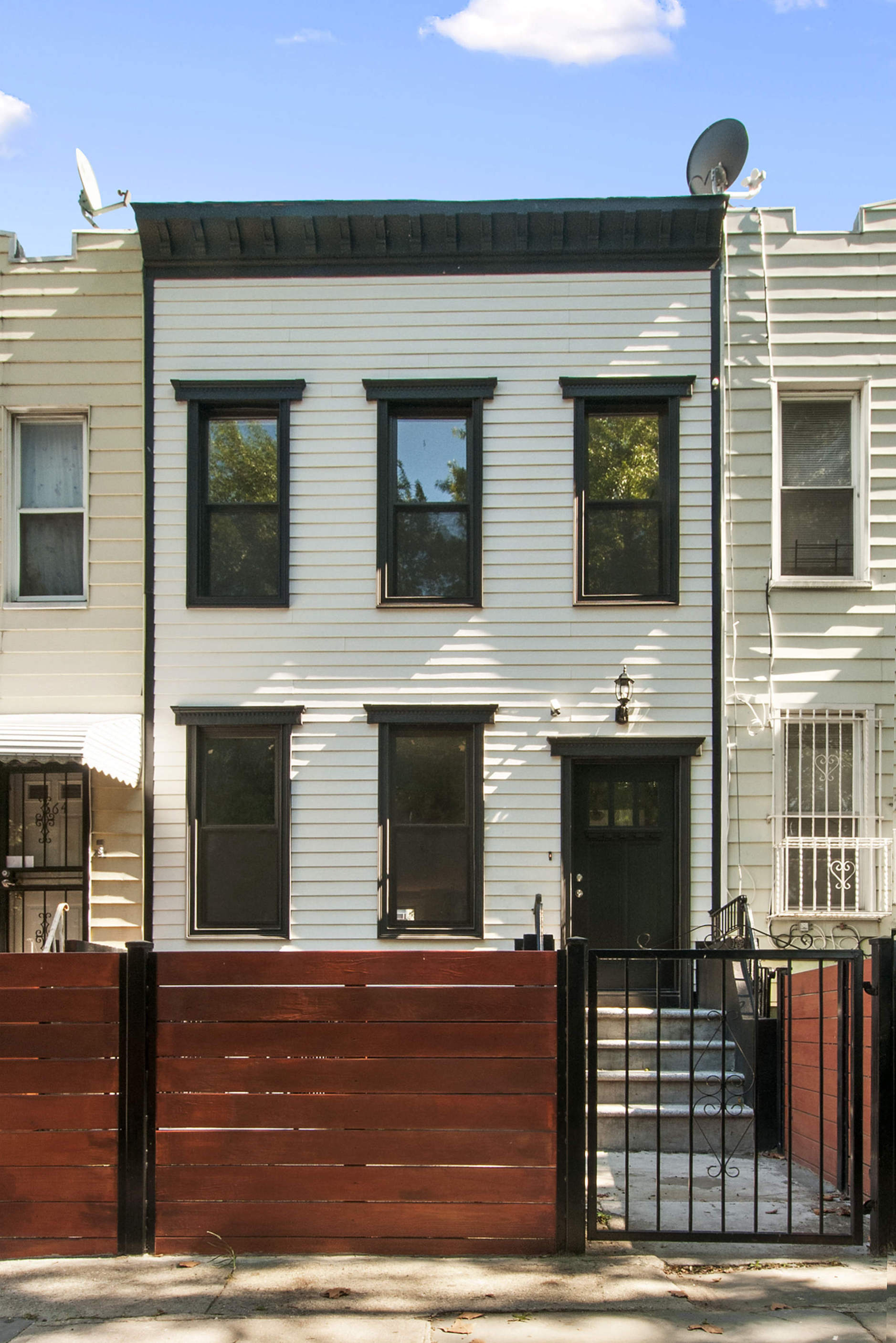 662 Chauncey Street, Unit TW Brooklyn, NY 11207 - Photo 2 of 7