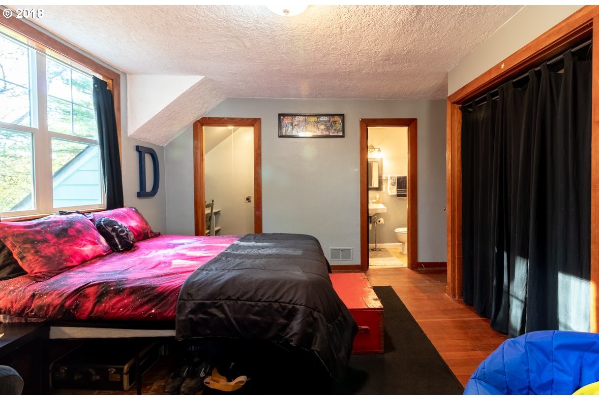 6293 Sunnyview Road Northeast Salem, OR 97305 - Photo 14 of 31 Gallery Image 14