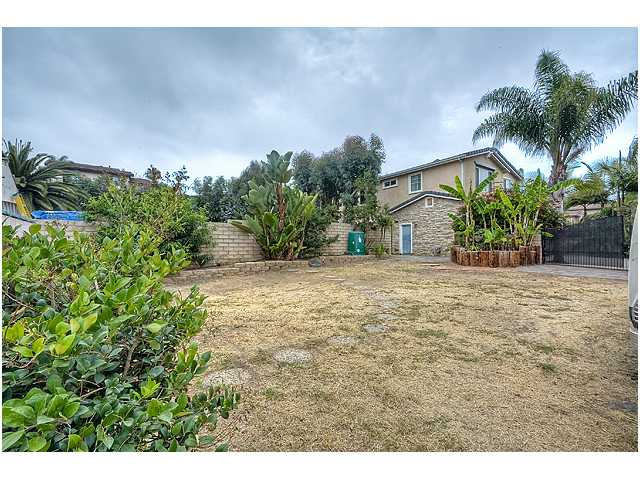 528 Park Lane Encinitas, CA 92024 - Photo 25 of 25 Extra space to build a pool, work garage, tennis court, you name it!