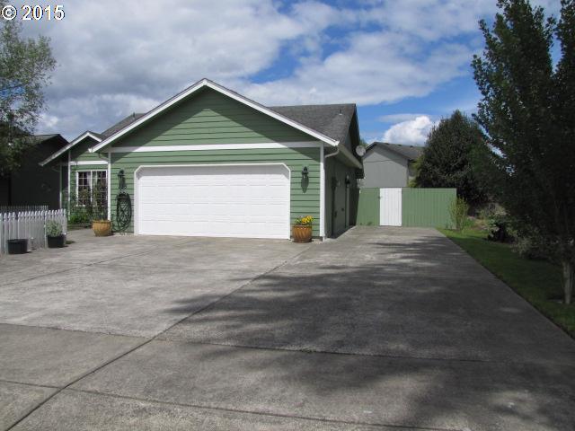 115 Mission Road Kelso, WA 98626 - Photo 2 of 13 Gallery Image 2