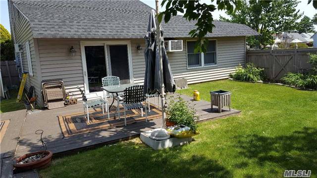 4 Blacksmith Road Levittown, NY 11756 - Photo 9 of 9