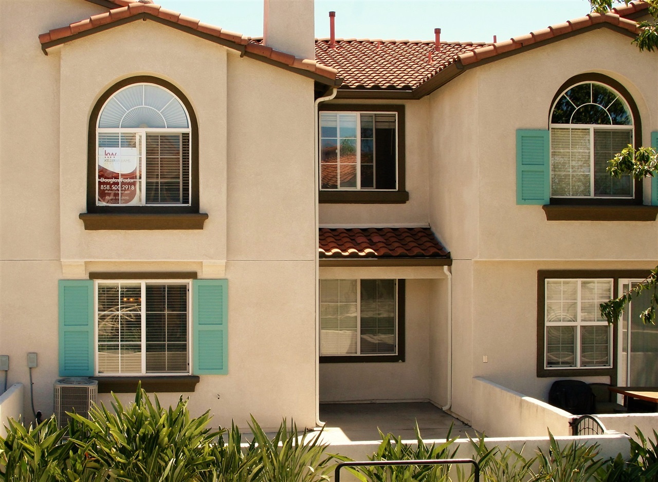 293 Reef Point Way, Unit 3 Oceanside, CA 92058 - Photo 1 of 15