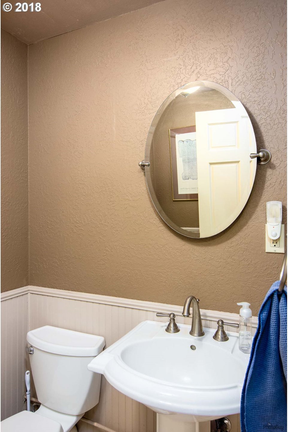29087 Gimpl Hill Road Eugene, OR 97402 - Photo 21 of 32 Gallery Image 21