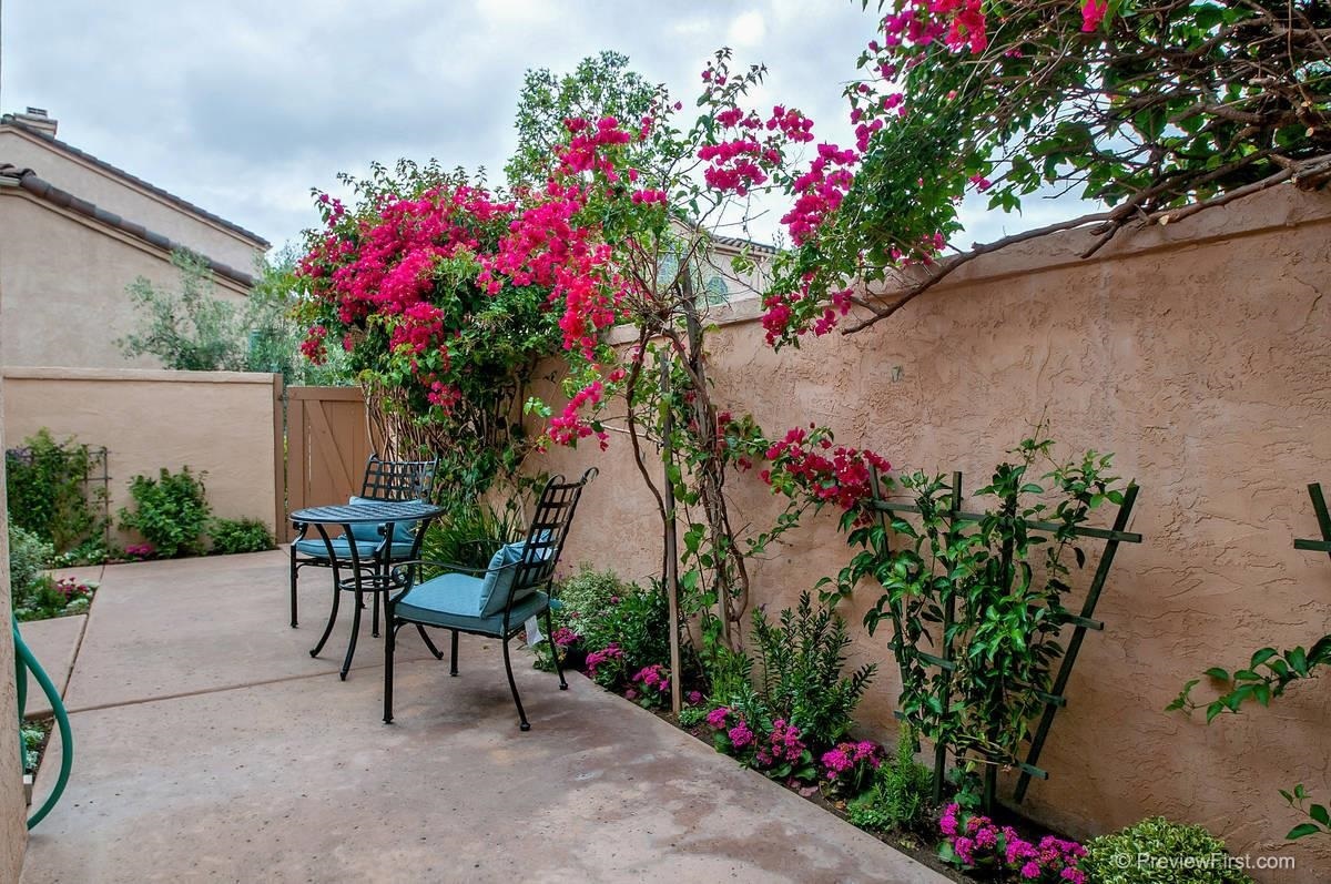 16050 Via Galan Rancho Santa Fe, CA 92091 - Photo 17 of 21 Gallery Image 17