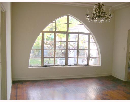 370 Southwest 25th Road Miami, FL 33129 - Photo 5 of 16