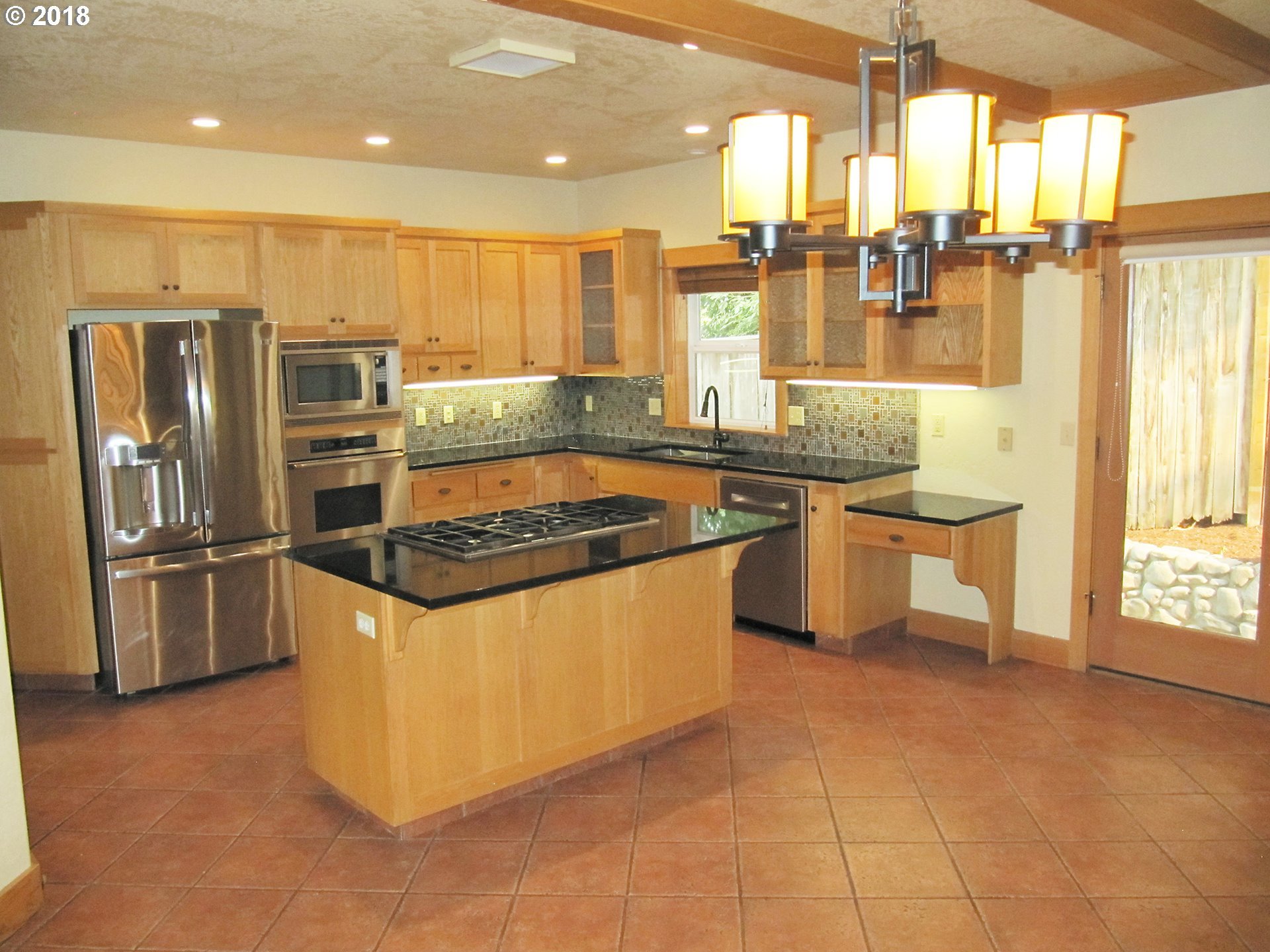 541 Walnut Place Springfield, OR 97477 - Photo 1 of 6