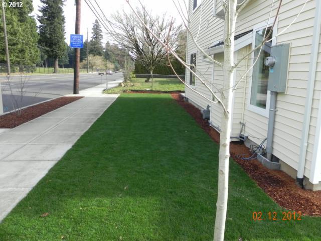 426 Northeast 141st Place Portland, OR 97230 - Photo 14 of 15