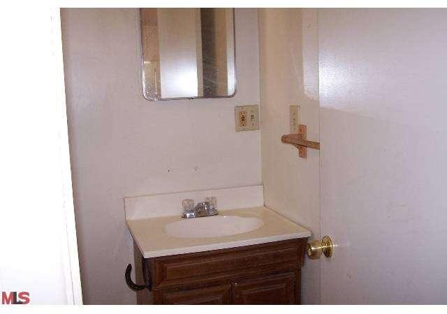 1254 Goat Mountain Road Landers, CA 92285 - Photo 8 of 28 Gallery Image 8