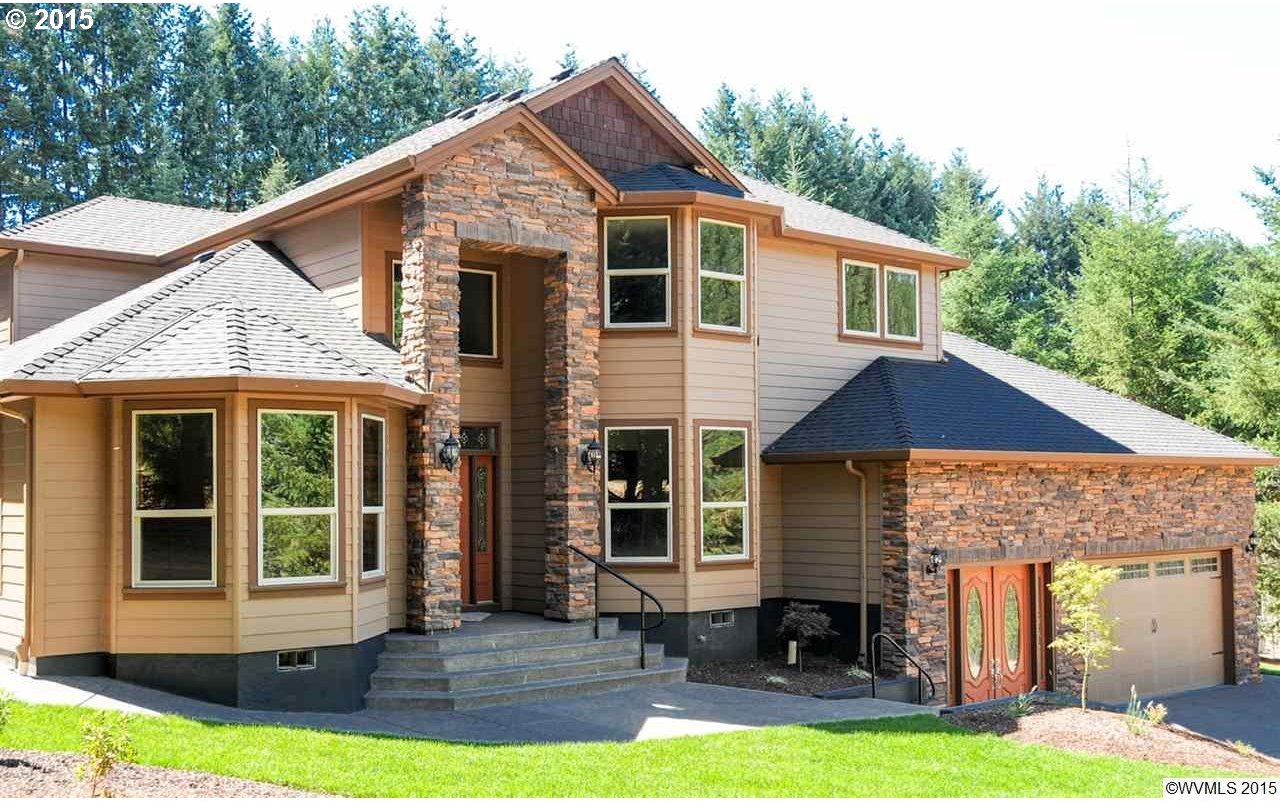 7655 Hylo Road Southeast Salem, OR 97306 - Photo 1 of 13