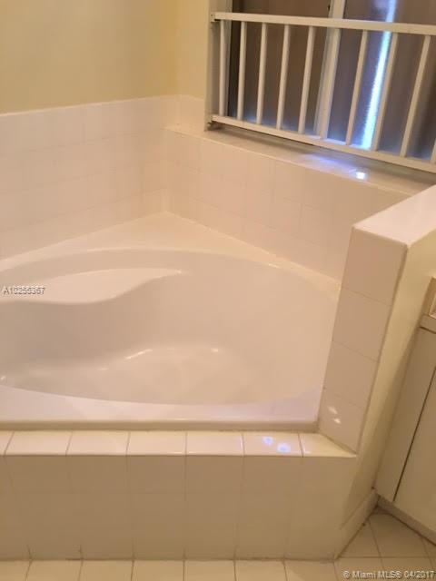 16633 Southwest 50th Terrace Miami, FL 33189 - Photo 3 of 6