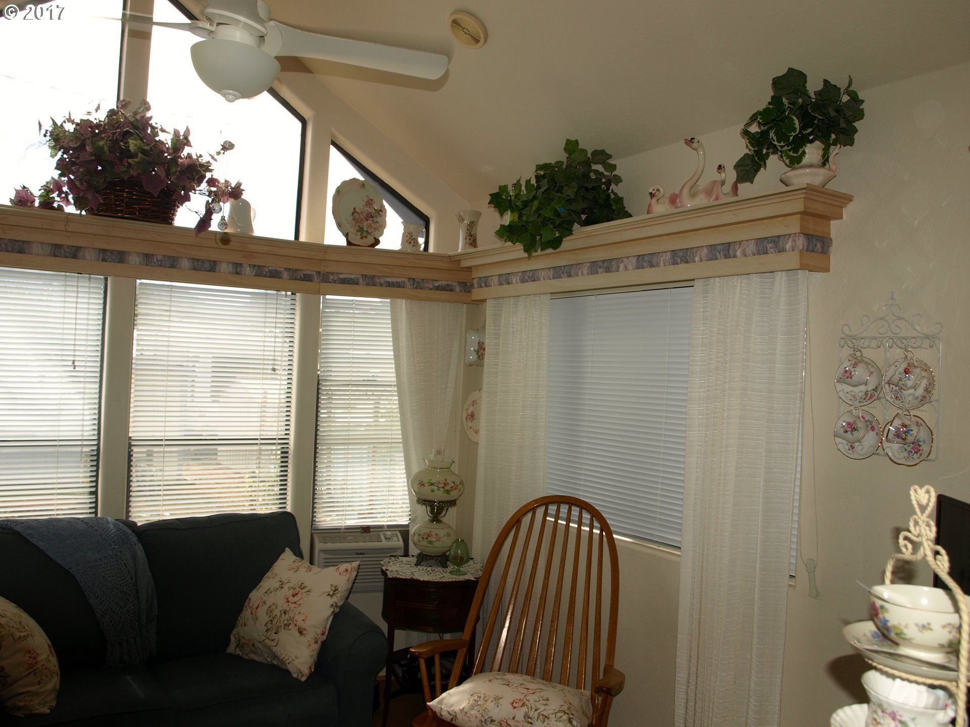 95706 Jerrys Flat Road Gold Beach, OR 97444 - Photo 2 of 19
