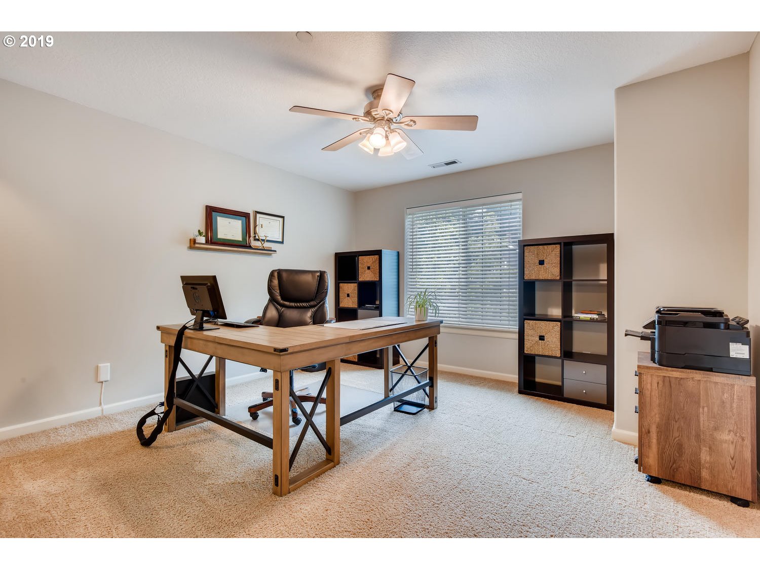 025 Southwest Slavin Road, Unit 1 Portland, OR 97239 - Photo 8 of 12 Gallery Image 8