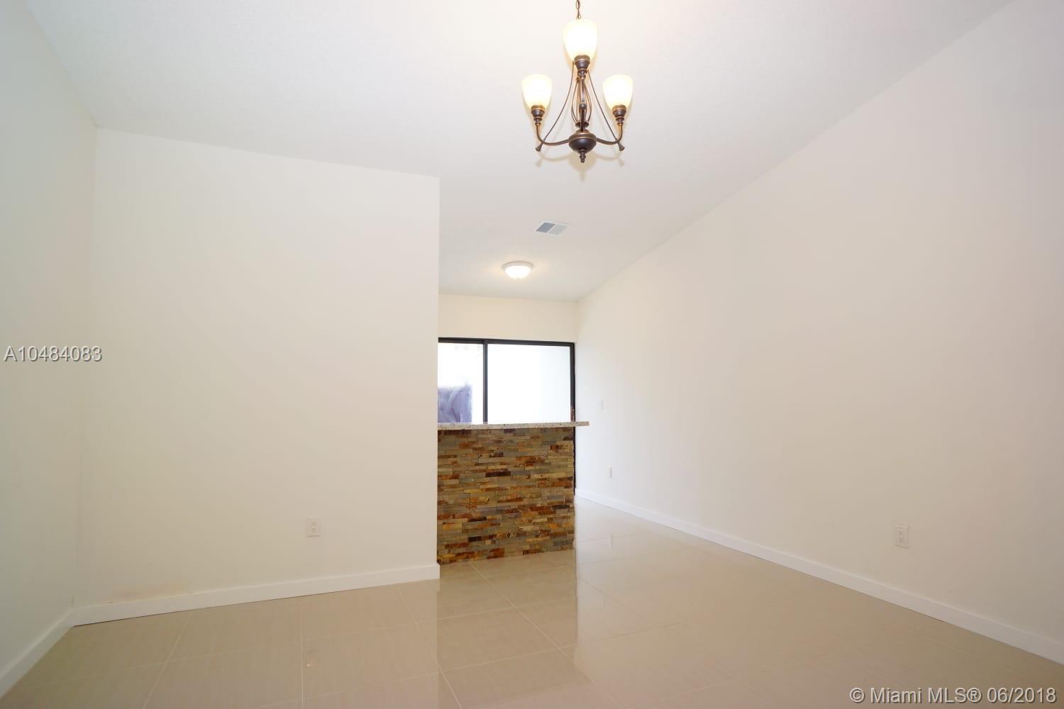 1820 West 58th Street, Unit 251 Hialeah, FL 33012 - Photo 12 of 30