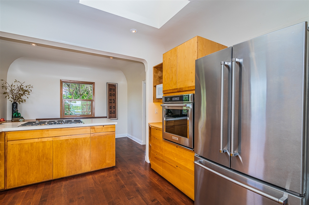 89 East E Street Encinitas, CA 92024 - Photo 13 of 25