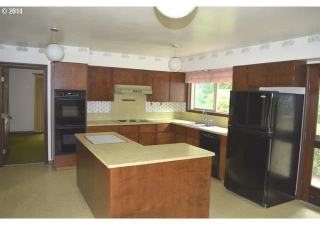 24411 Southwest Daniel Road Beaverton, OR 97078 - Photo 11 of 16