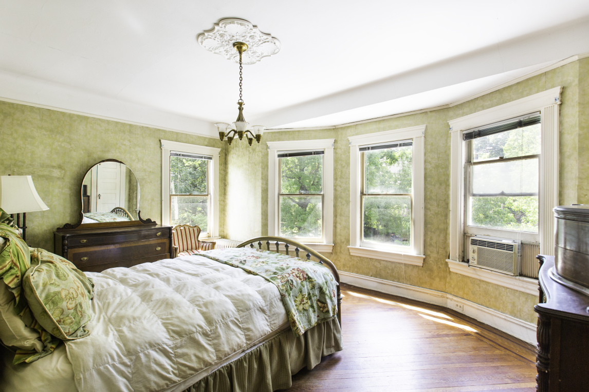 51 Waldorf Court Brooklyn, NY 11230 - Photo 8 of 12