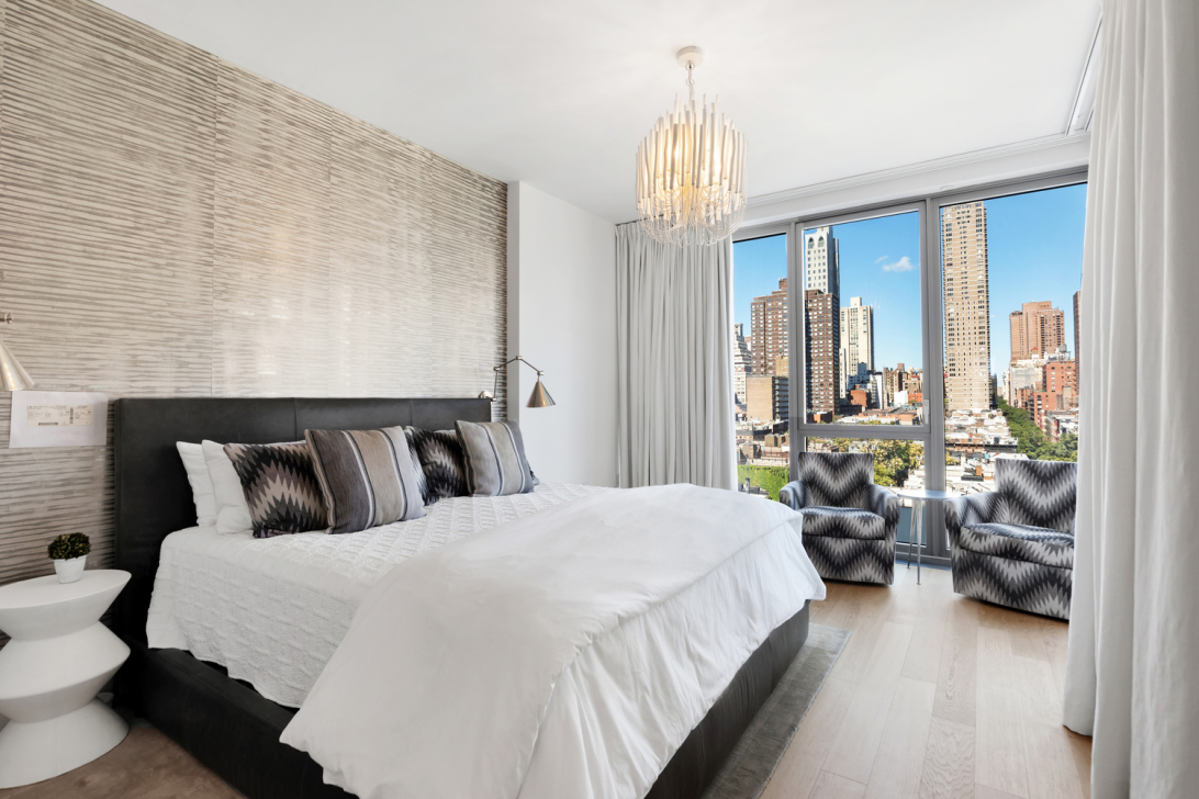 360 East 89th Street, Unit 11A Manhattan, NY 10128 - Photo 4 of 12