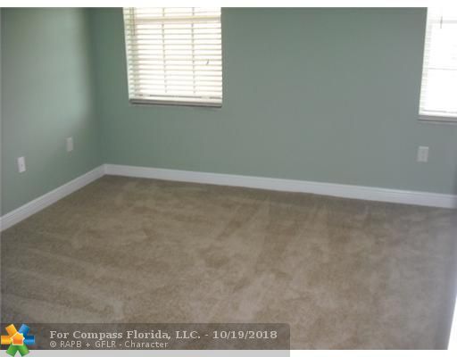 Olympia Wellington, FL 33414 - Photo 11 of 15