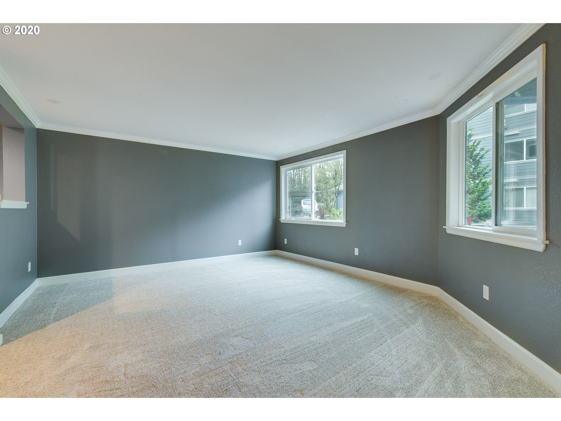 7937 Southwest 40th Avenue, Unit B Portland, OR 97219 - Photo 6 of 22