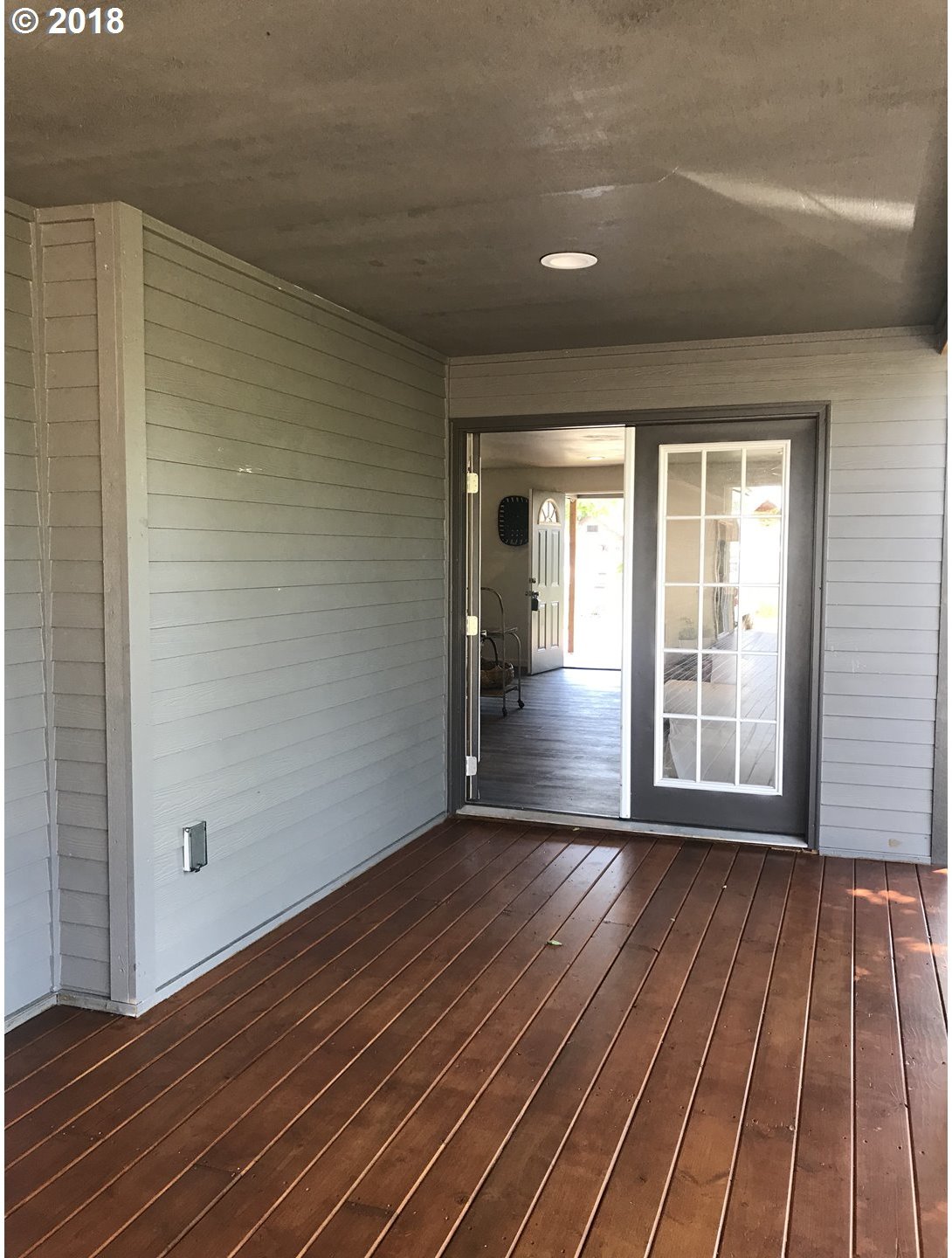 952 M Street Springfield, OR 97477 - Photo 17 of 22