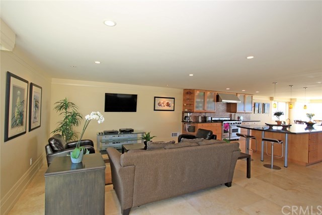 2129 Ocean Drive Oxnard, CA 93035 - Photo 27 of 71