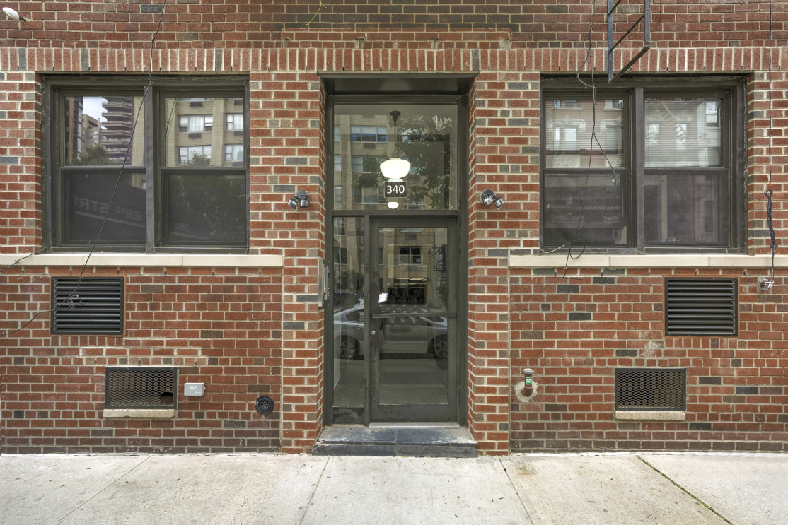 340 E 83rd St, Manhattan, NY 10028 - Photo 3 of 7