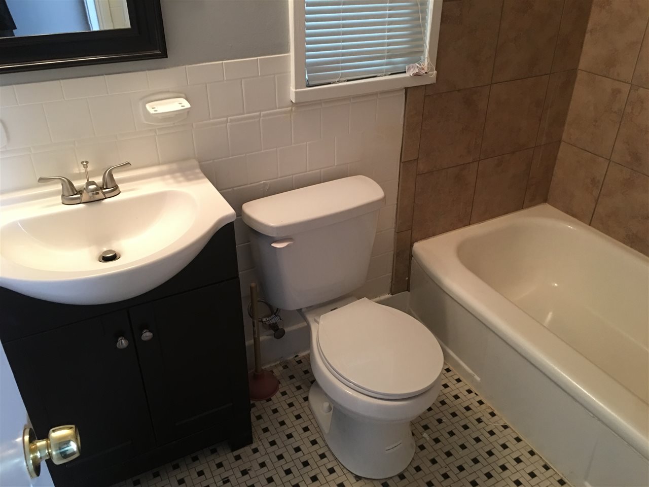 1796 Sea Isle Road Memphis, TN 38117 - Photo 17 of 25