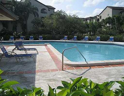 9285 Southwest 125th Avenue, Unit 206 Miami, FL 33186 - Photo 13 of 16