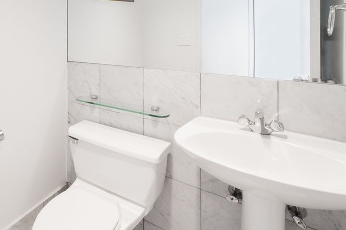 146 West 57th Street, Unit 38B Manhattan, NY 10019 - Photo 8 of 9