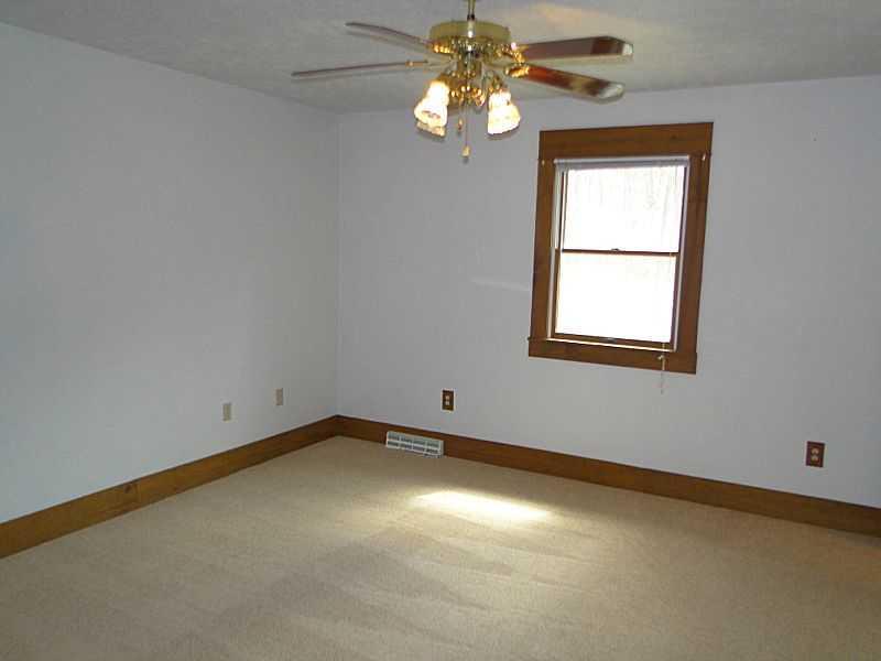 76 King Road McDonald, PA 15057 - Photo 17 of 25 Gallery Image 17