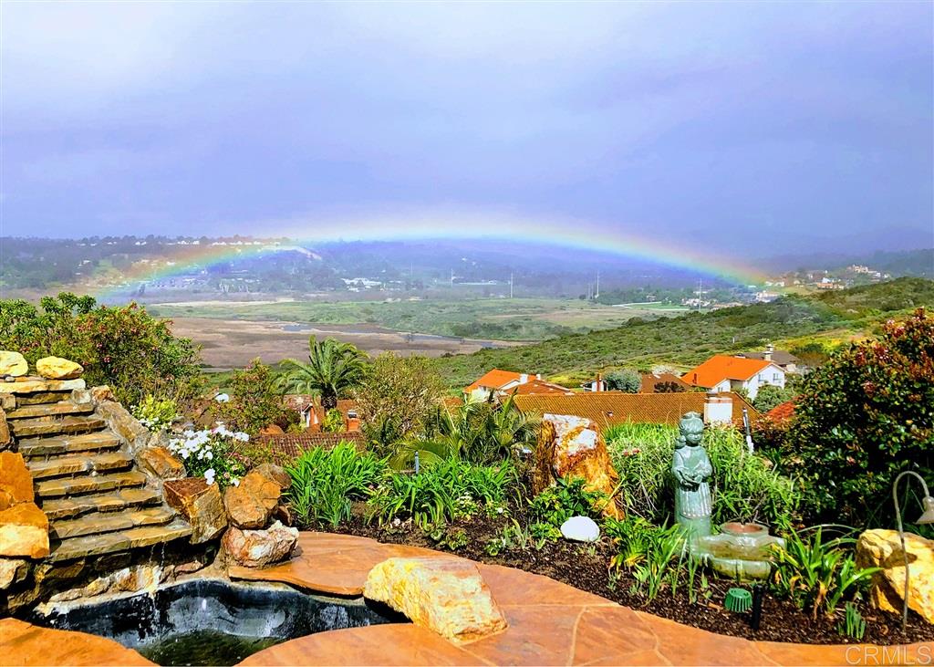 976 Santa Estella Solana Beach, CA 92075 - Photo 3 of 23