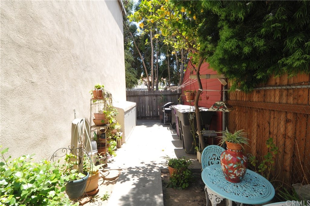 1021 Prospect Avenue Long Beach, CA 90804 - Photo 3 of 13