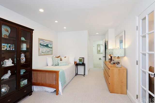 581 Diamond Street Laguna Beach, CA 92651 - Photo 15 of 51