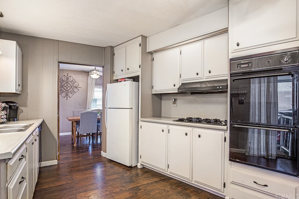 1630 Barranca Avenue, Unit 113 Glendora, CA 91740 - Photo 13 of 33