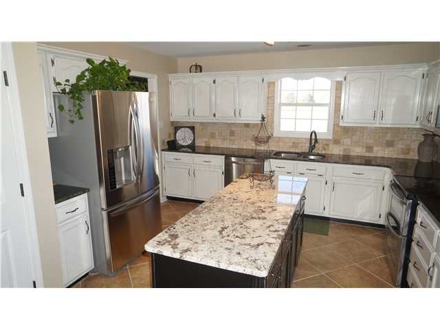 3425 Teague Store Road Somerville, TN 38068 - Photo 8 of 25 Granite~Tile Floors~Stainless Steel~Amazing Island...Welcome Home