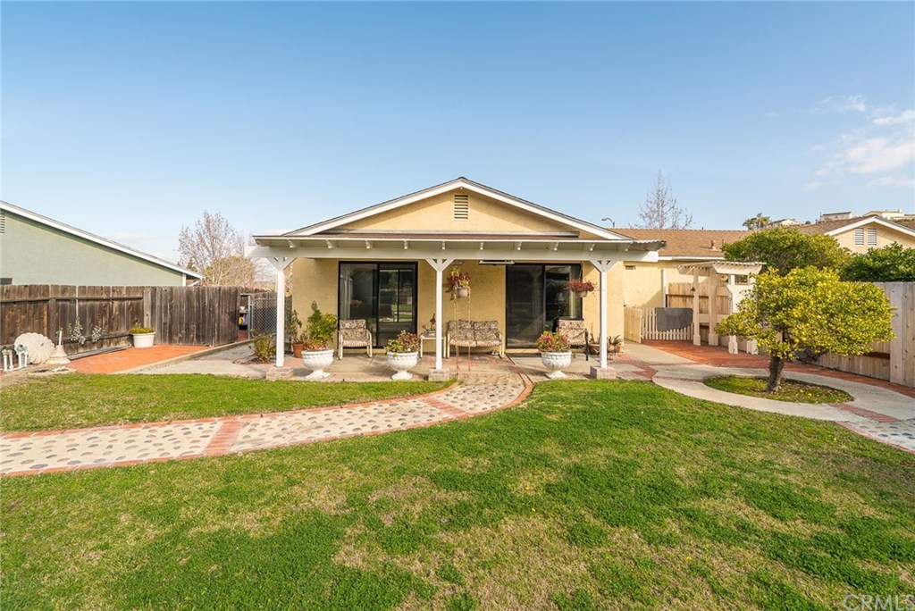 1207 Paseo Hermosa Oceanside, CA 92056 - Photo 16 of 23