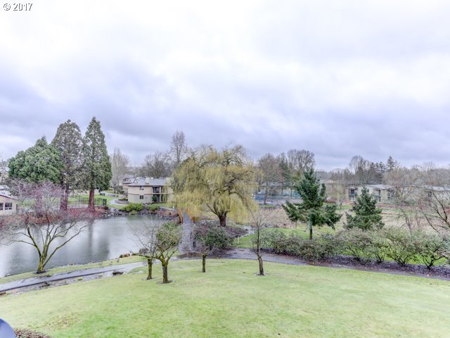 12612 Northwest Barnes Road, Unit 1 Portland, OR 97229 - Photo 20 of 28 Gallery Image 20