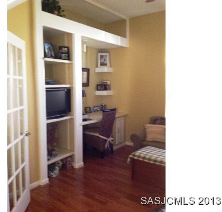 Den/Office/3rd Room