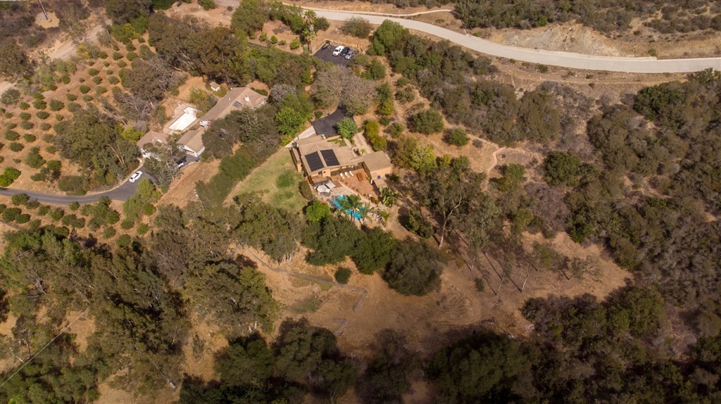 9151 Mt Israel Road Escondido, CA 92029 - Photo 3 of 25 Gallery Image 3