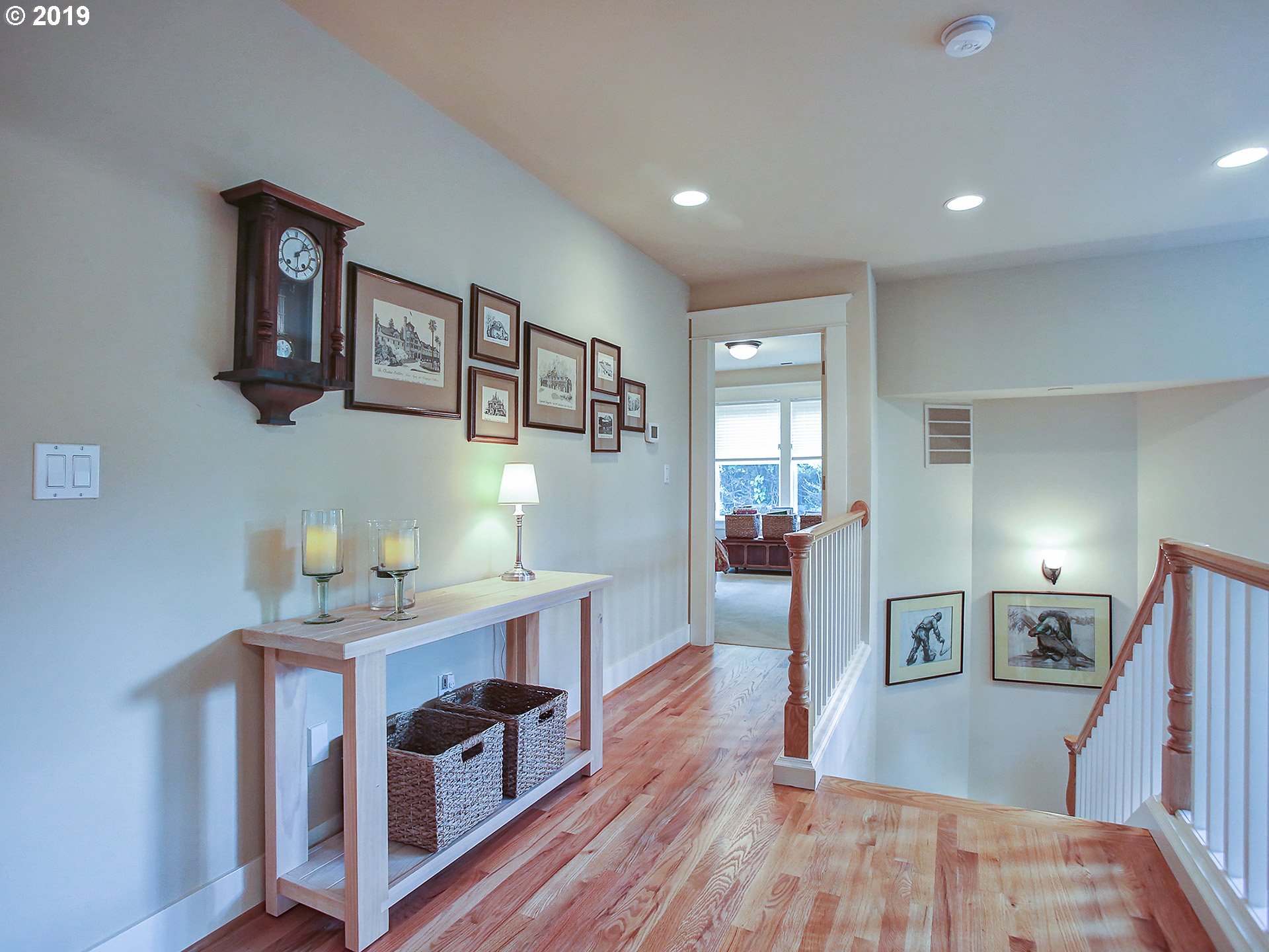 5719 Southwest Dolph Street Portland, OR 97219 - Photo 12 of 31 Gallery Image 12