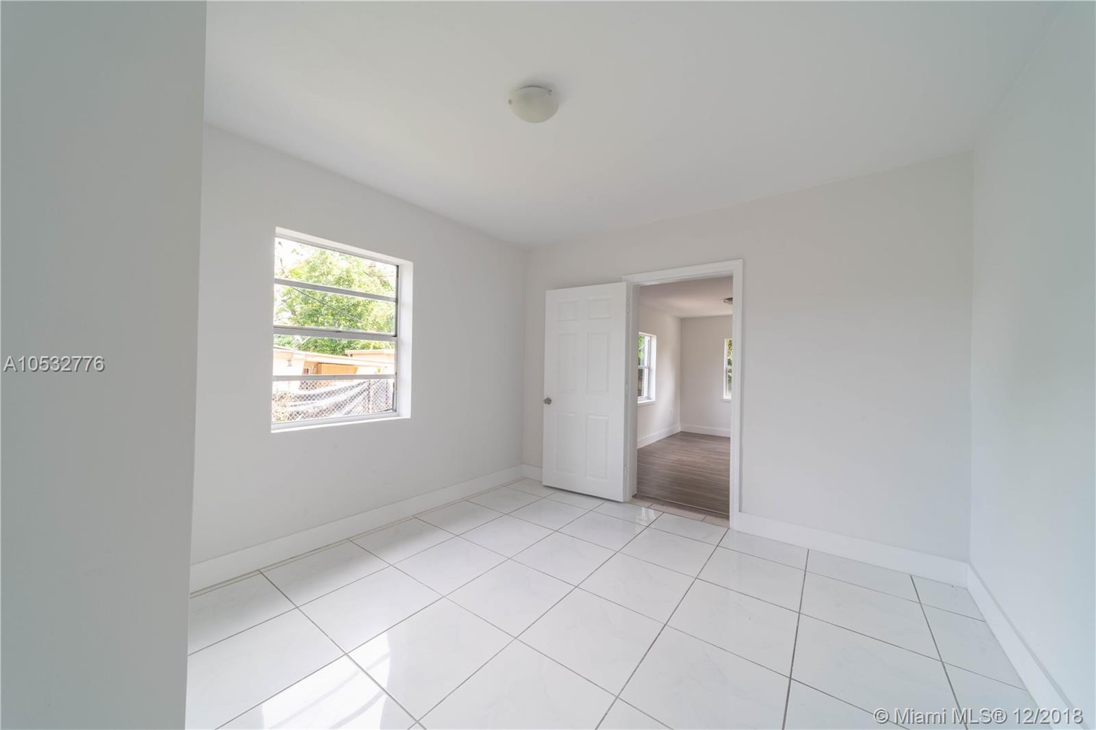 2376 Northwest 104th Street Miami, FL 33147 - Photo 14 of 17