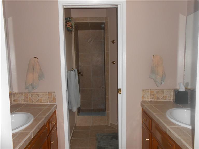 7508 Kroll Way Bakersfield, CA 93309 - Photo 16 of 20