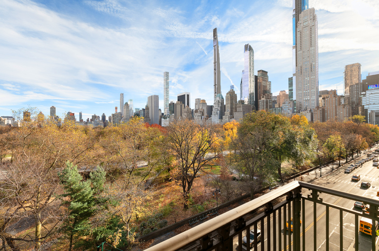 41 Central Park West, Unit 6B Manhattan, NY 10023 - Photo 4 of 20