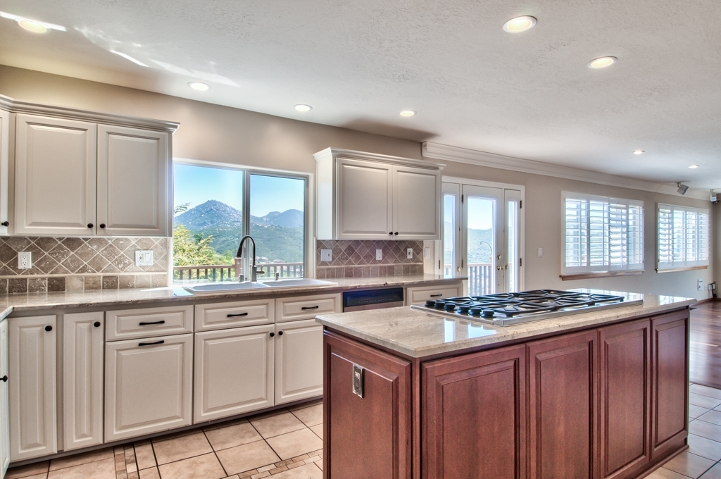 15195 Skyridge Road Poway, CA 92064 - Photo 14 of 24